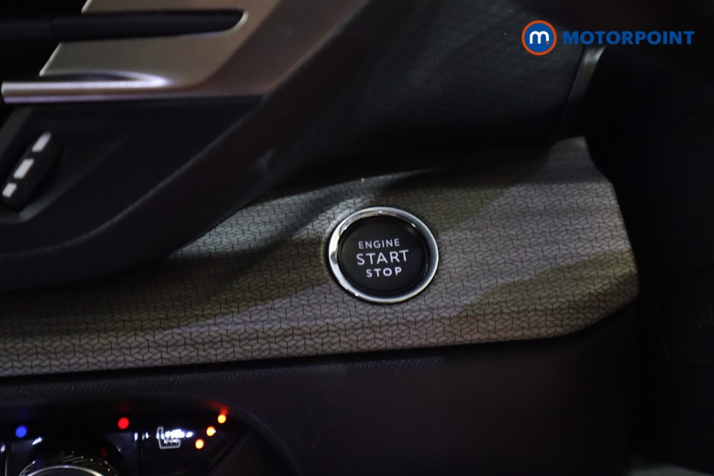 Citroen C5 X Shine Plus Automatic Petrol Hatchback - Stock Number (1577049) - 18th supplementary image