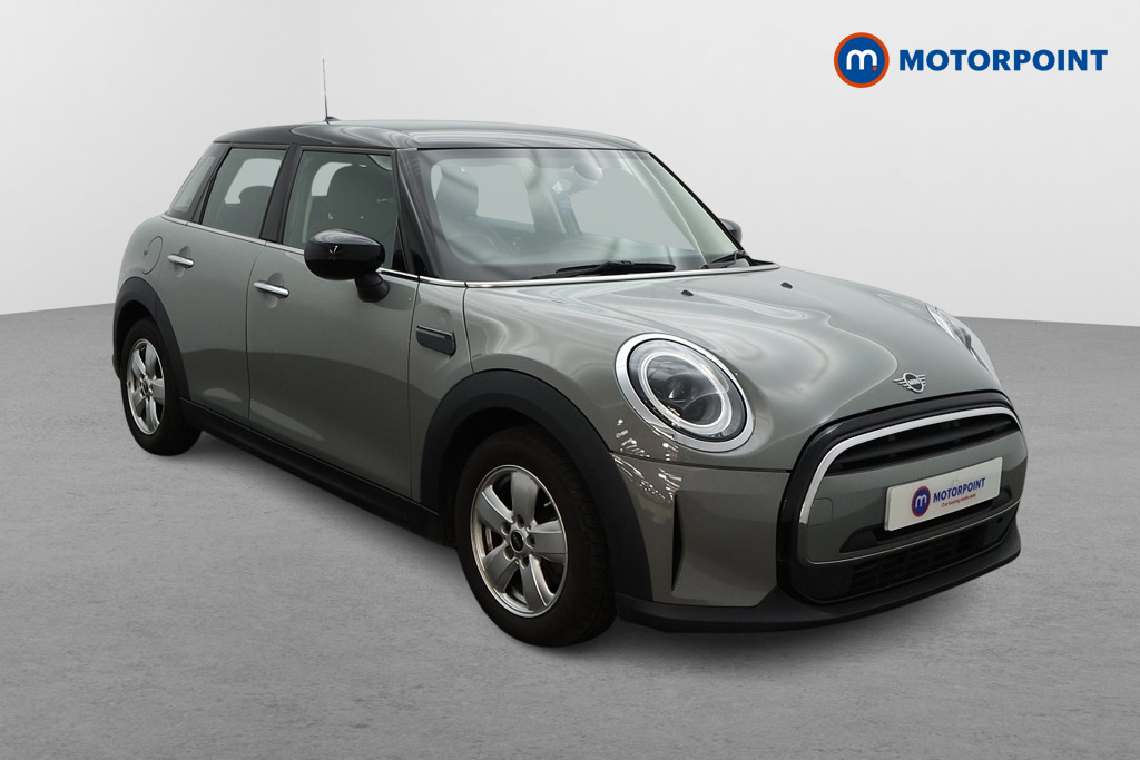 Mini Hatchback Cooper Classic Manual Petrol Hatchback - Stock Number (1577189) - Drivers side front corner