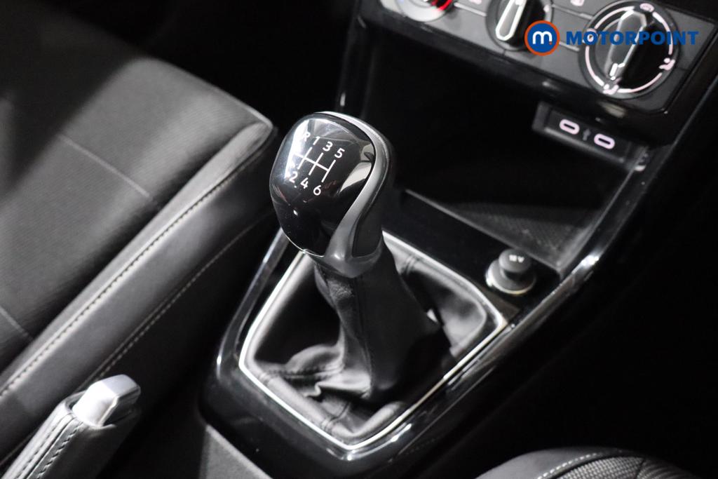 Volkswagen T-Cross Black Edition Manual Petrol SUV - Stock Number (1577197) - 5th supplementary image