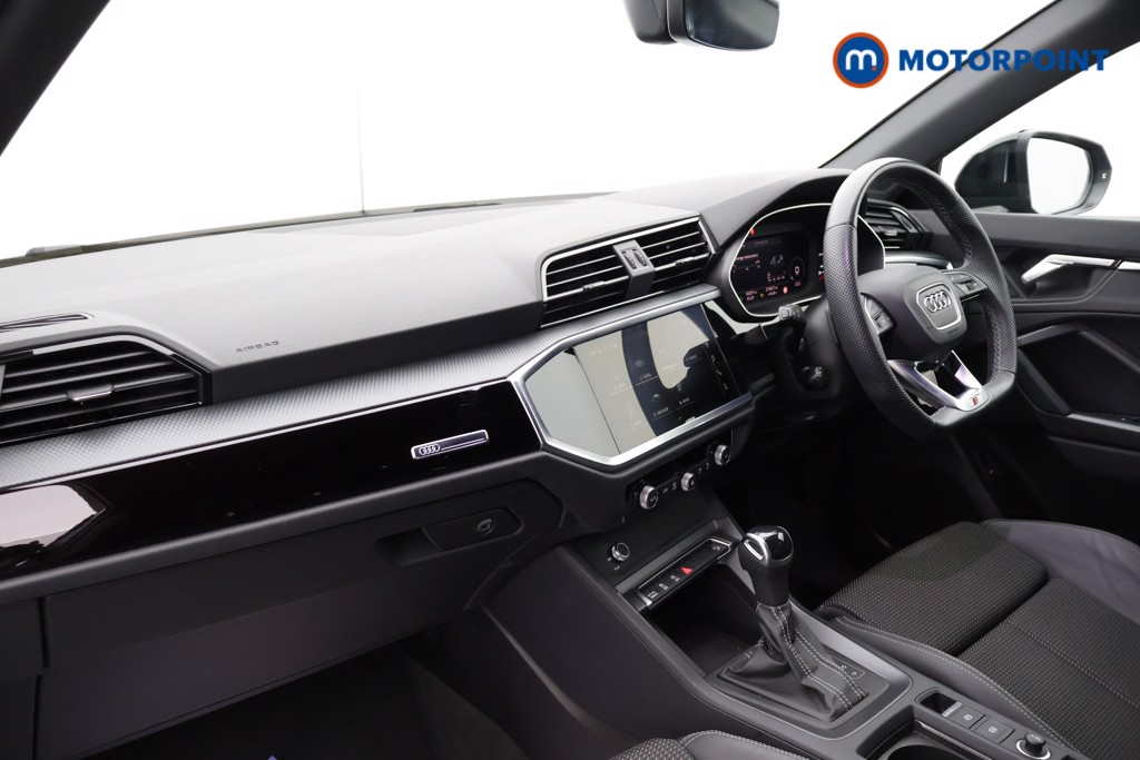 Audi Q3 Black Edition Automatic Petrol SUV - Stock Number (1577220) - 11th supplementary image