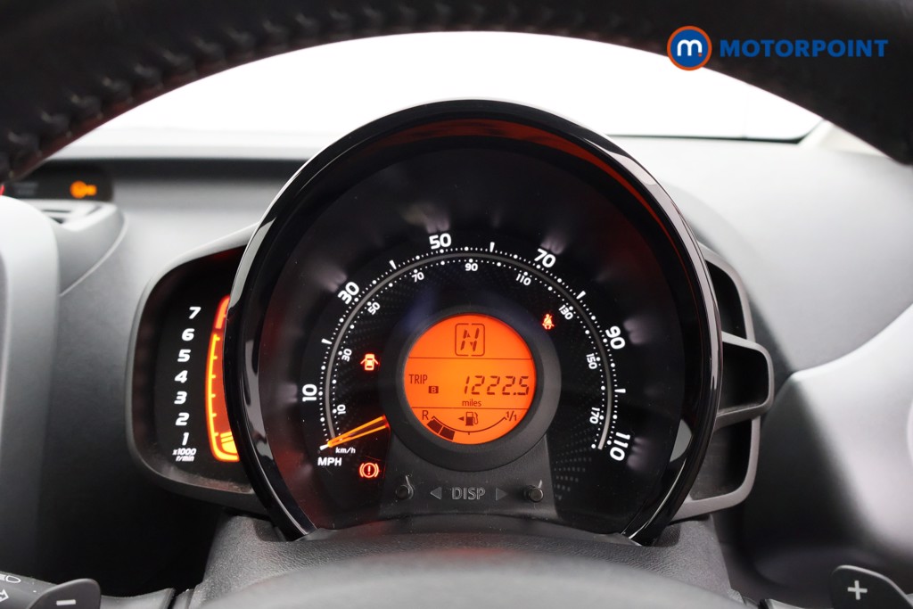Toyota Aygo X-Play Automatic Petrol Hatchback - Stock Number (1577563) - 4th supplementary image