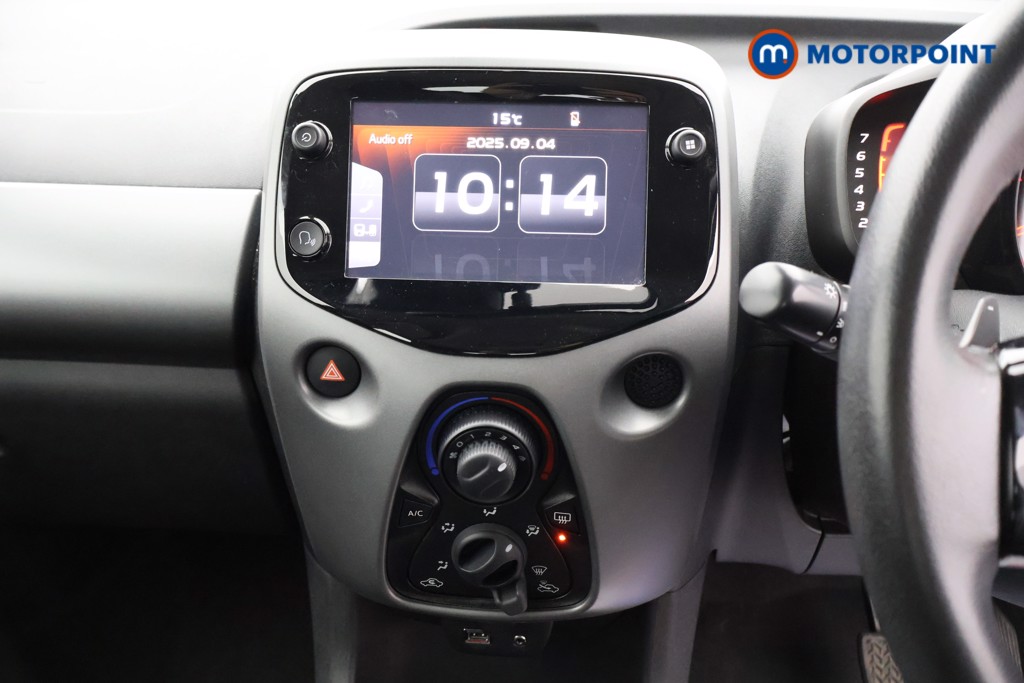 Toyota Aygo X-Play Automatic Petrol Hatchback - Stock Number (1577563) - 5th supplementary image