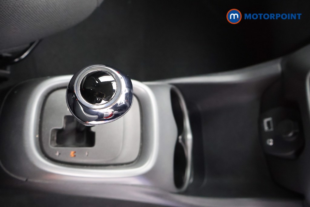 Toyota Aygo X-Play Automatic Petrol Hatchback - Stock Number (1577563) - 6th supplementary image