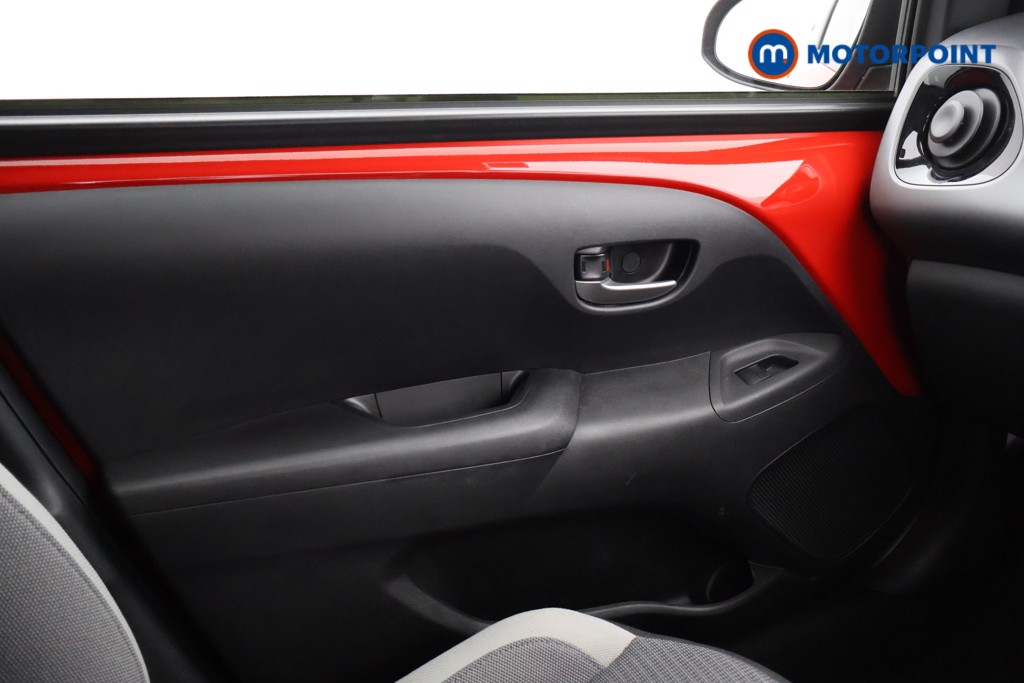 Toyota Aygo X-Play Automatic Petrol Hatchback - Stock Number (1577563) - 8th supplementary image