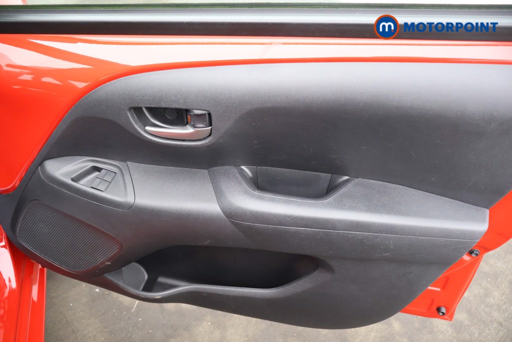 Toyota Aygo X-Play Automatic Petrol Hatchback - Stock Number (1577563) - 9th supplementary image