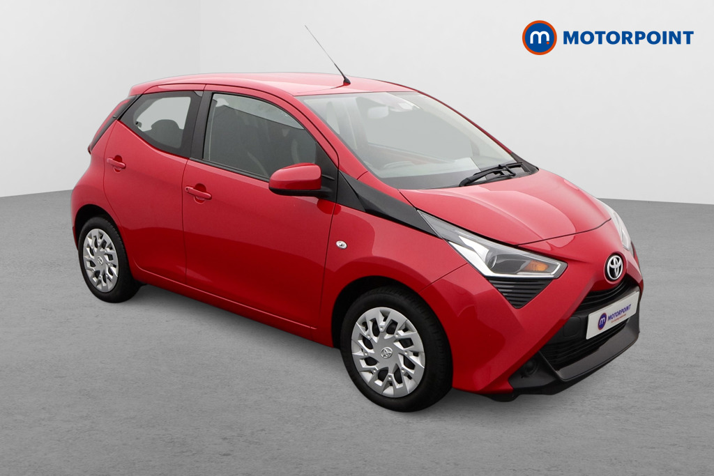 Toyota Aygo X-Play Automatic Petrol Hatchback - Stock Number (1577563) - Drivers side front corner
