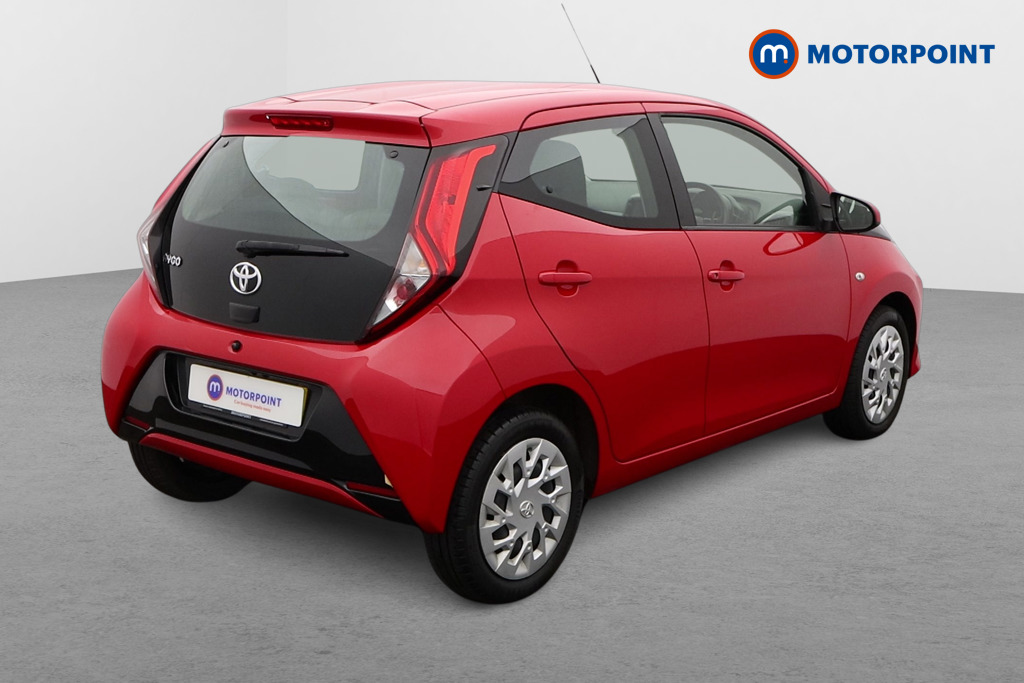 Toyota Aygo X-Play Automatic Petrol Hatchback - Stock Number (1577563) - Drivers side rear corner