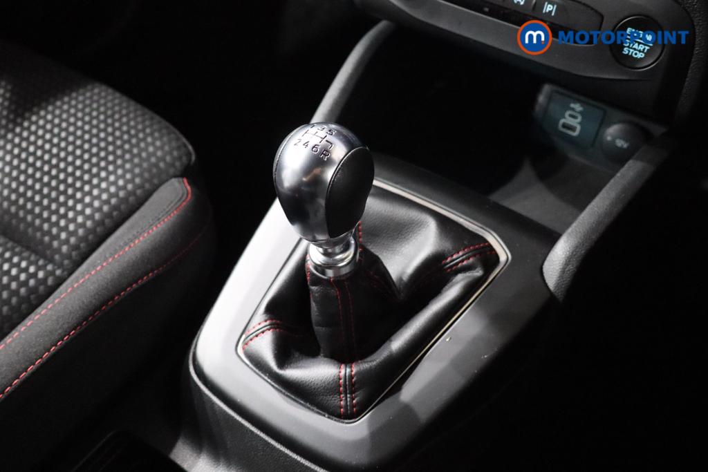 Ford Focus St-Line Manual Petrol Hatchback - Stock Number (1577695) - 5th supplementary image