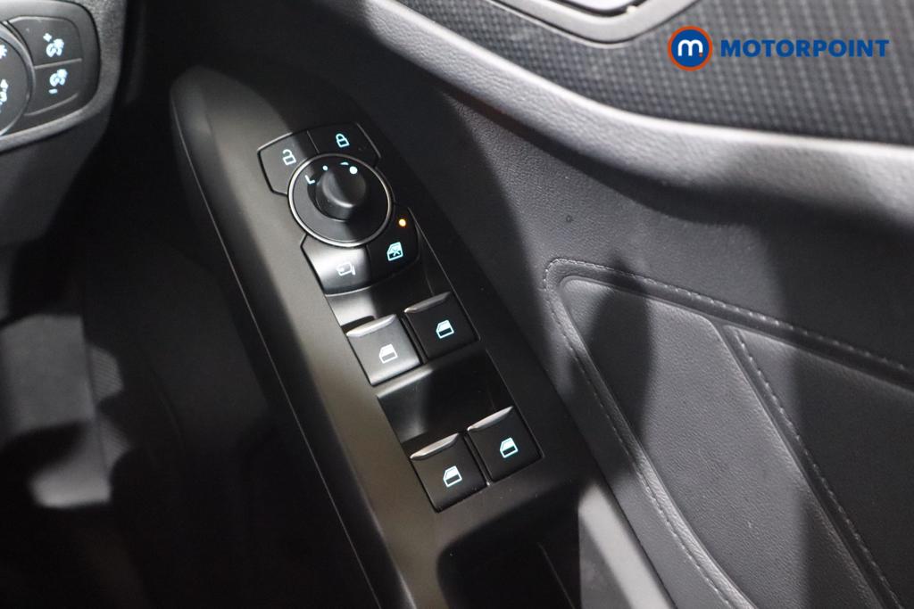 Ford Focus St-Line Manual Petrol Hatchback - Stock Number (1577695) - 10th supplementary image