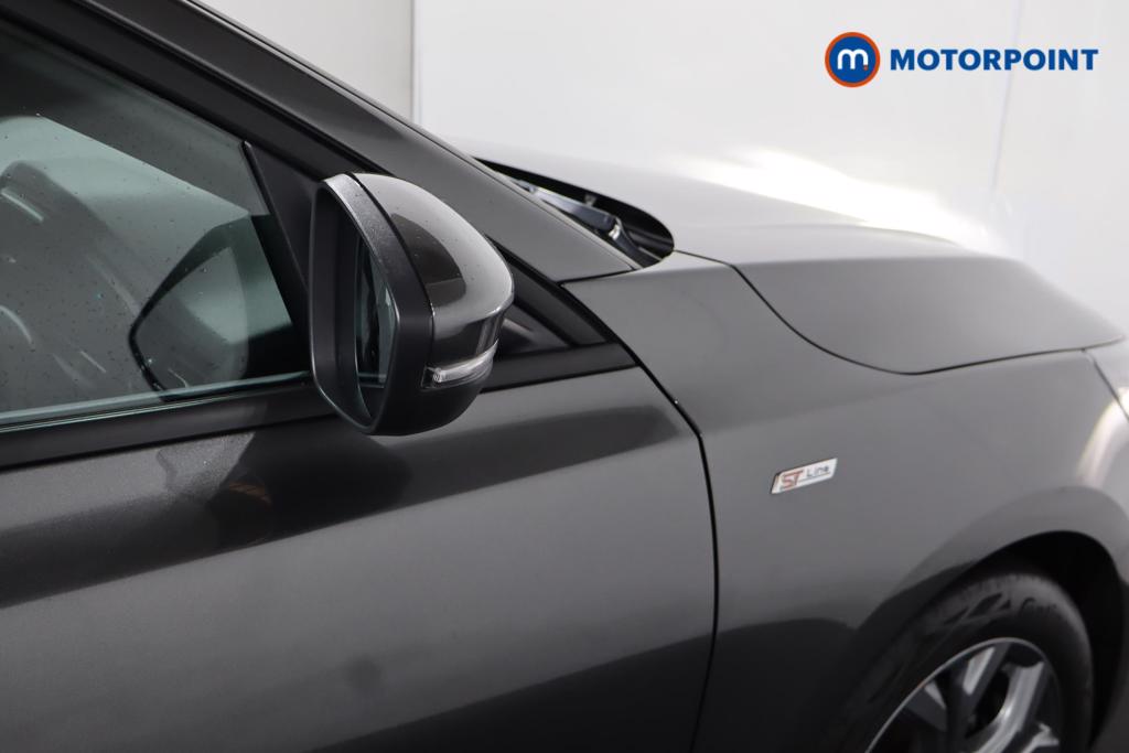 Ford Focus St-Line Manual Petrol Hatchback - Stock Number (1577695) - 14th supplementary image