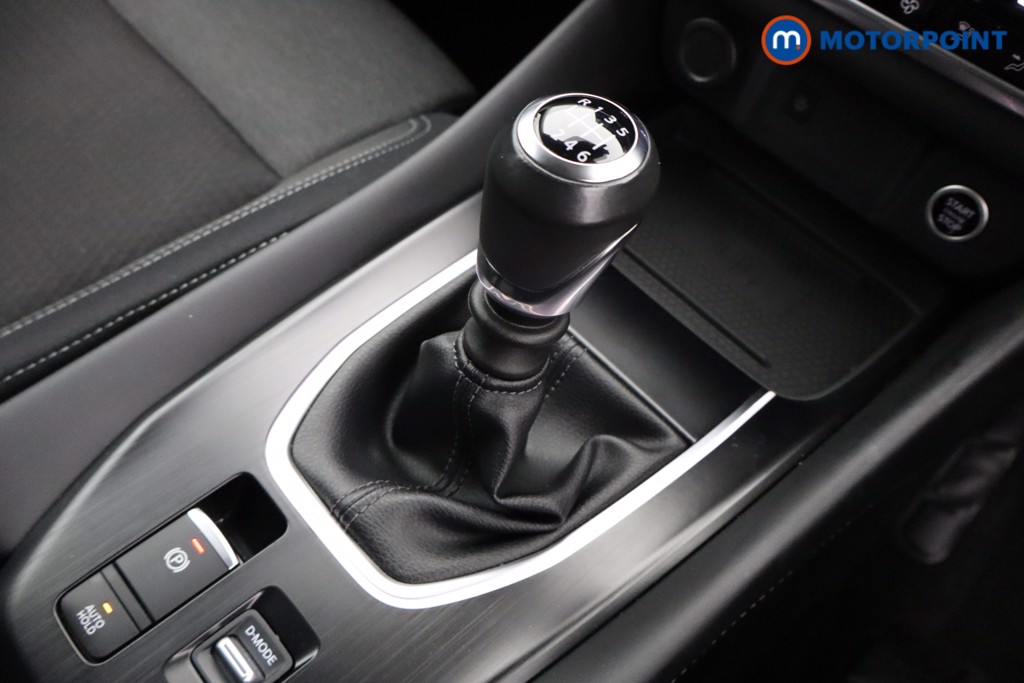 Nissan Qashqai N-Connecta Manual Petrol SUV - Stock Number (1577701) - 12th supplementary image
