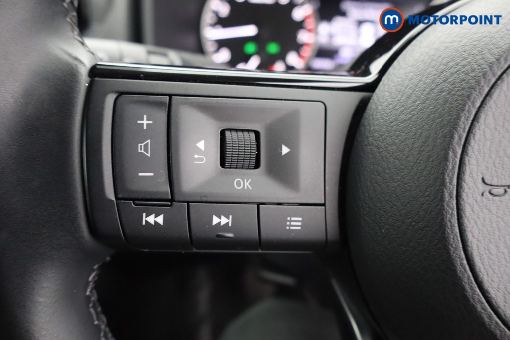 Nissan Qashqai N-Connecta Manual Petrol SUV - Stock Number (1577701) - 13th supplementary image
