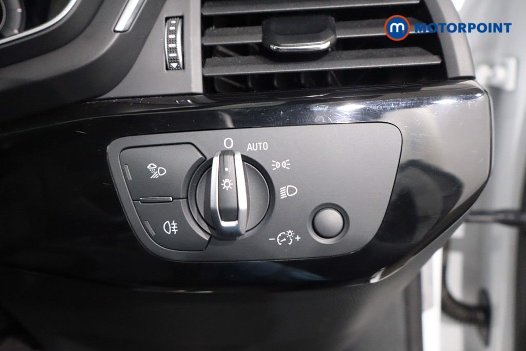 Audi A4 Black Edition Automatic Petrol Estate - Stock Number (1577892) - 22nd supplementary image
