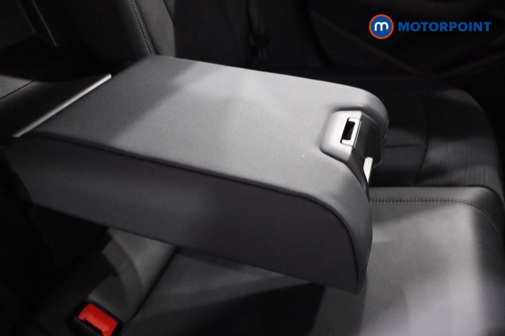 Audi A4 Black Edition Automatic Petrol Estate - Stock Number (1577892) - 27th supplementary image