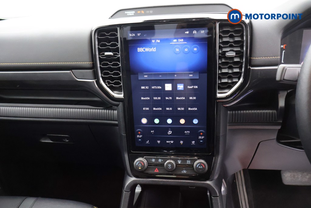 Ford Ranger Wildtrak Automatic Diesel Double Cab Pick-Up - Stock Number (1577929) - 5th supplementary image