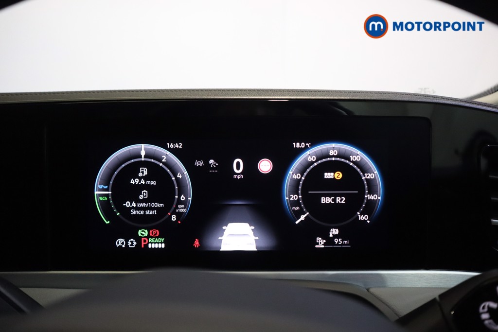 Volkswagen Passat Life Automatic Petrol Plug-In Hybrid Estate - Stock Number (1578393) - 14th supplementary image