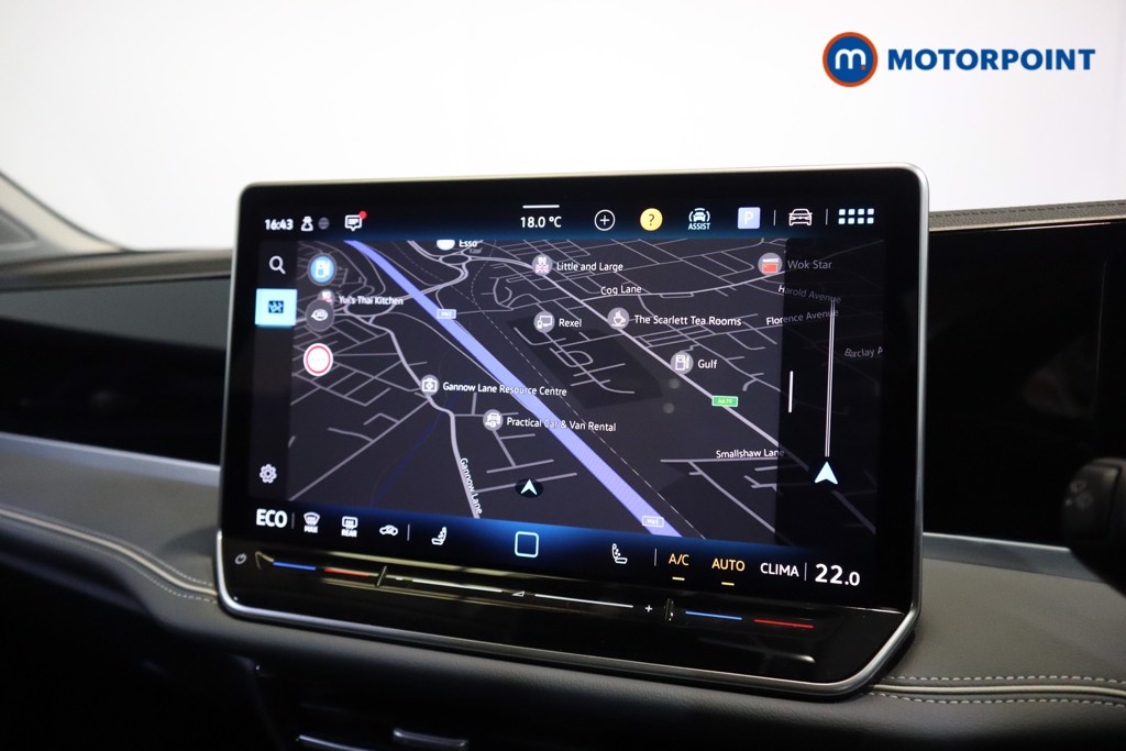 Volkswagen Passat Life Automatic Petrol Plug-In Hybrid Estate - Stock Number (1578393) - 15th supplementary image
