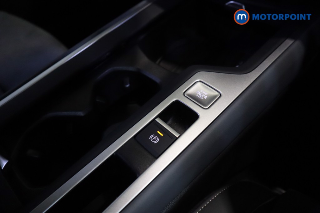 Volkswagen Passat Life Automatic Petrol Plug-In Hybrid Estate - Stock Number (1578393) - 21st supplementary image