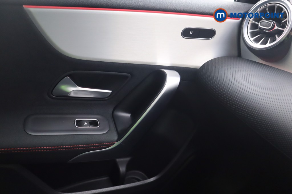 Mercedes-Benz A Class Amg Line Automatic Diesel Hatchback - Stock Number (1530539) - 11th supplementary image
