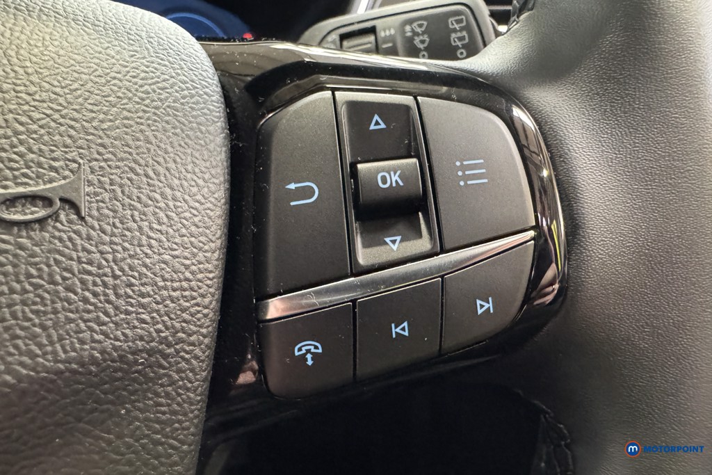 Ford Kuga Titanium Automatic Petrol Plug-In Hybrid SUV - Stock Number (1534368) - 6th supplementary image