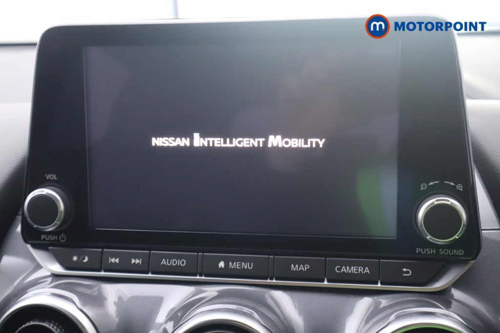Nissan Juke N-Connecta Automatic Petrol SUV - Stock Number (1545556) - 2nd supplementary image