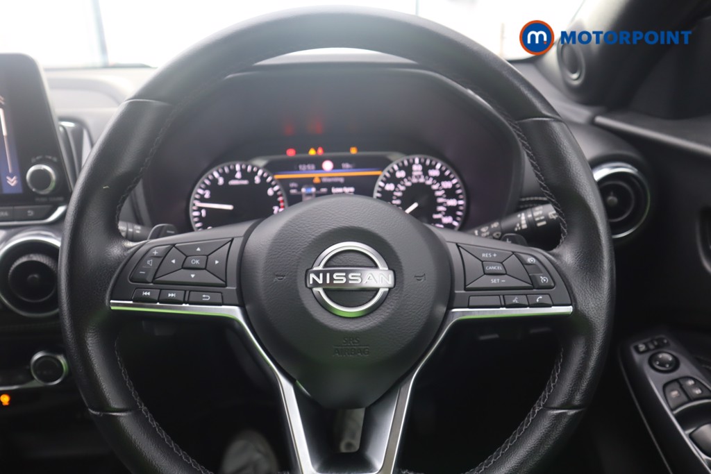 Nissan Juke N-Connecta Automatic Petrol SUV - Stock Number (1545556) - 8th supplementary image