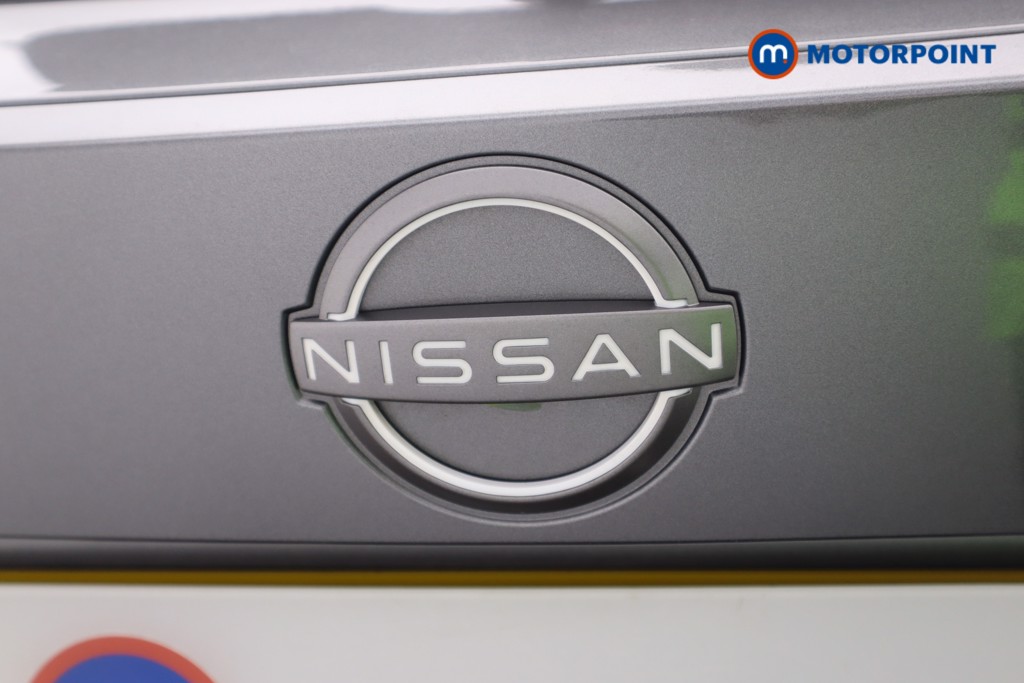 Nissan Juke N-Connecta Automatic Petrol SUV - Stock Number (1545556) - 20th supplementary image