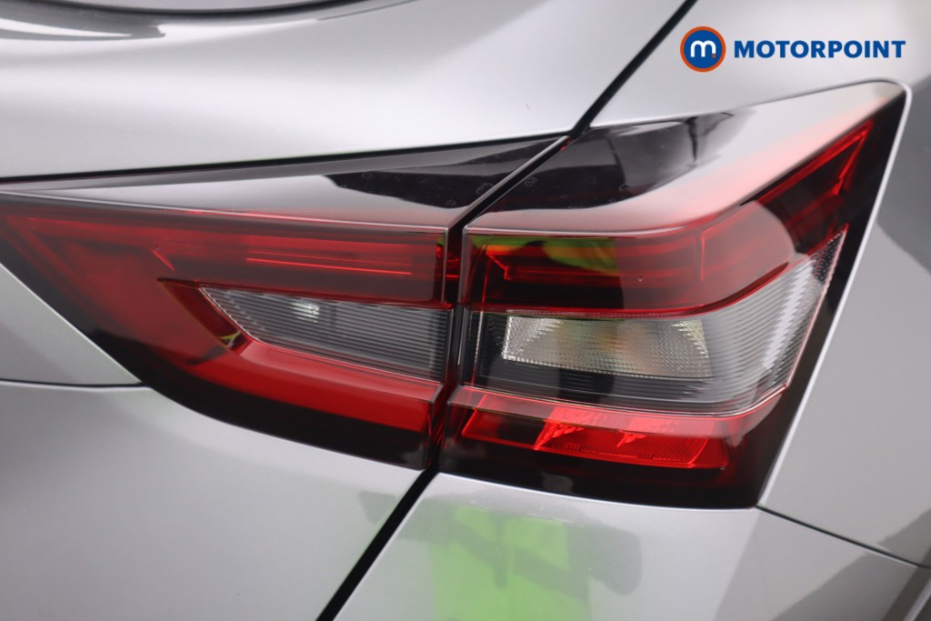 Nissan Juke N-Connecta Automatic Petrol SUV - Stock Number (1545556) - 25th supplementary image