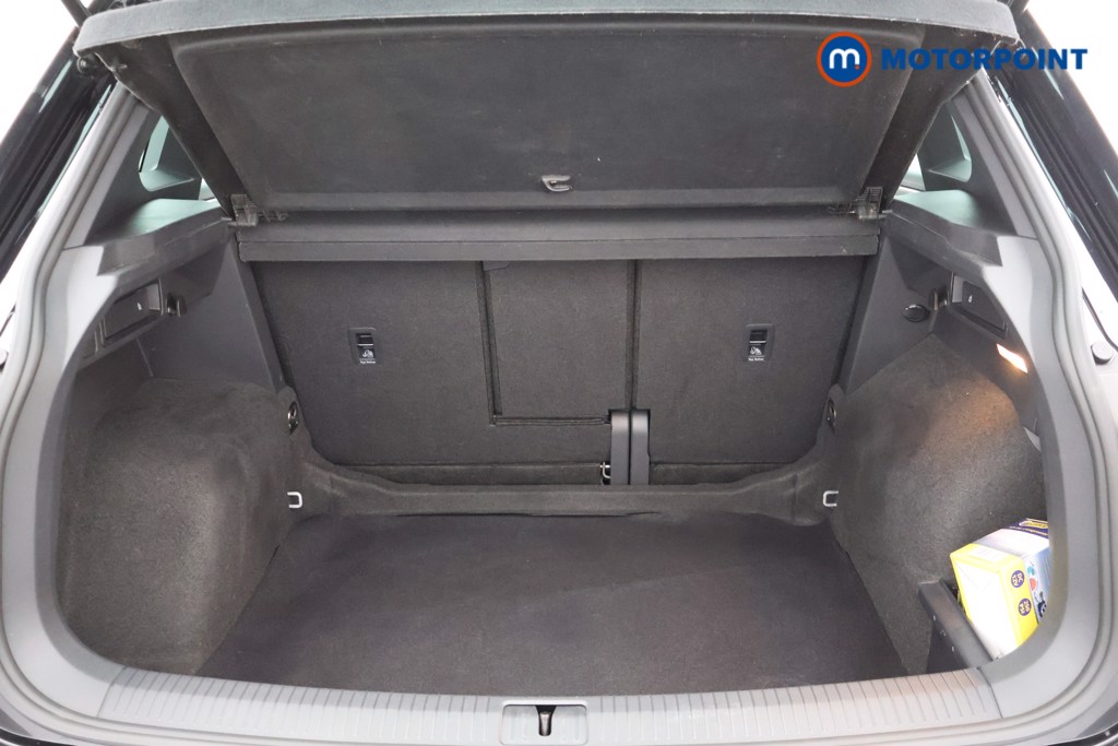Volkswagen Tiguan R-Line Automatic Petrol SUV - Stock Number (1547797) - 15th supplementary image