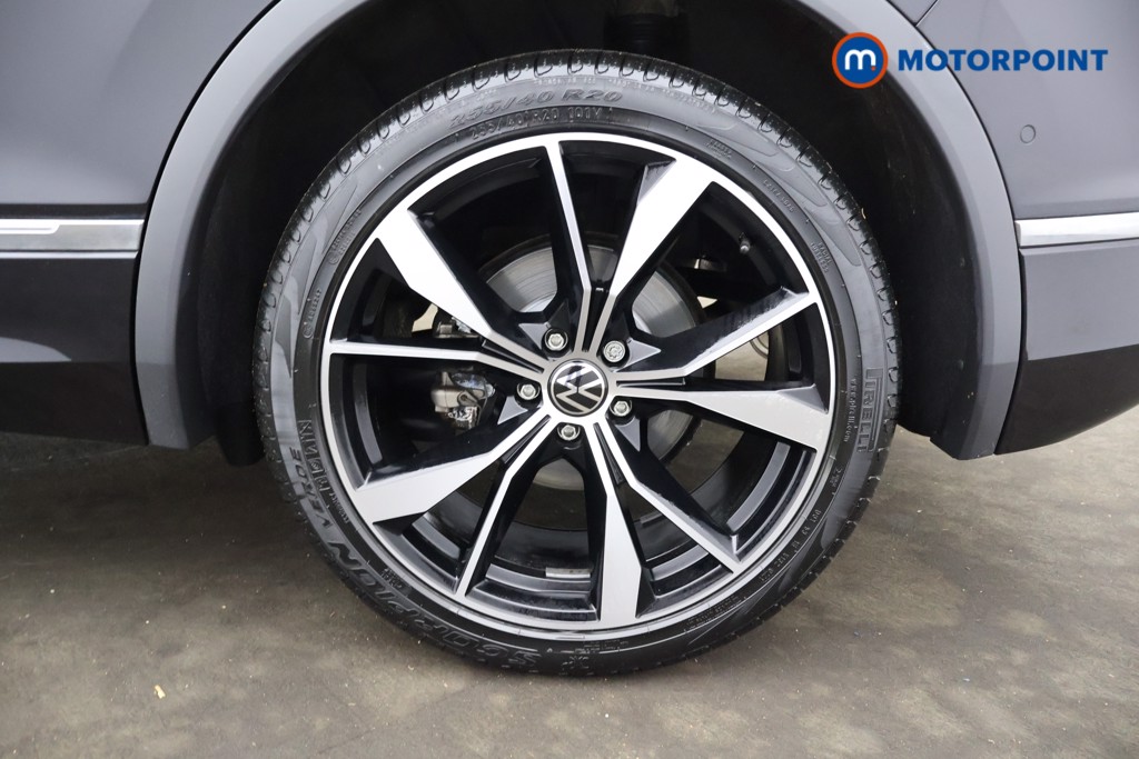 Volkswagen Tiguan R-Line Automatic Petrol SUV - Stock Number (1547797) - 19th supplementary image