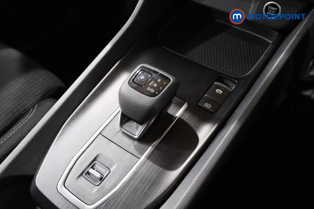 Nissan Qashqai Acenta Premium Automatic Petrol SUV - Stock Number (1564163) - 5th supplementary image