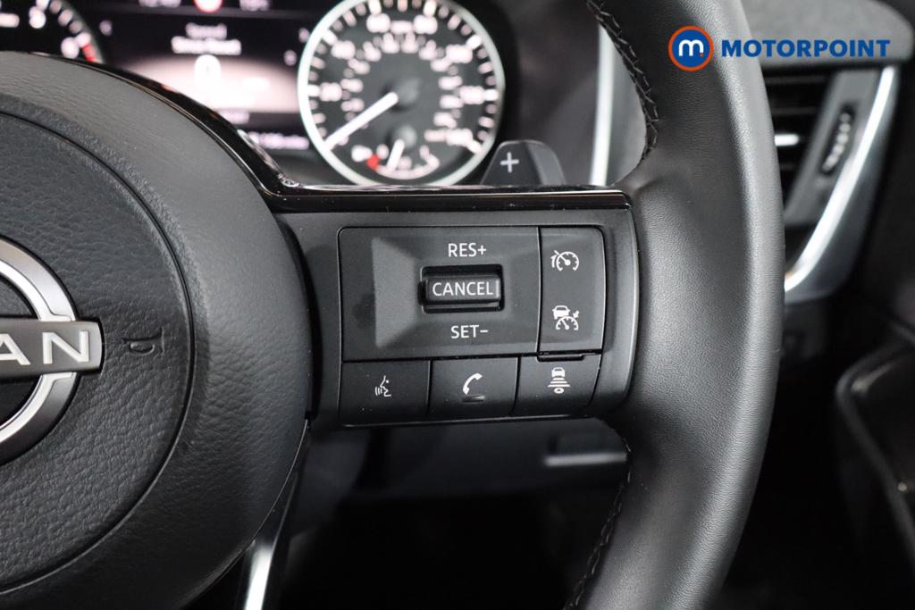 Nissan Qashqai Acenta Premium Automatic Petrol SUV - Stock Number (1564163) - 7th supplementary image