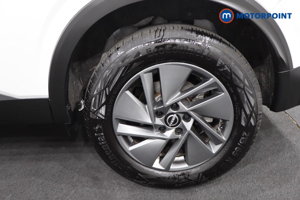 Nissan Qashqai Acenta Premium Automatic Petrol SUV - Stock Number (1564163) - 28th supplementary image