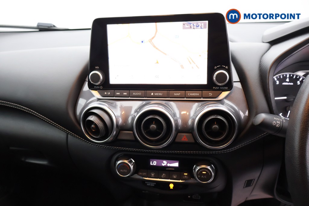 Nissan Juke N-Connecta Automatic Petrol SUV - Stock Number (1565009) - 5th supplementary image