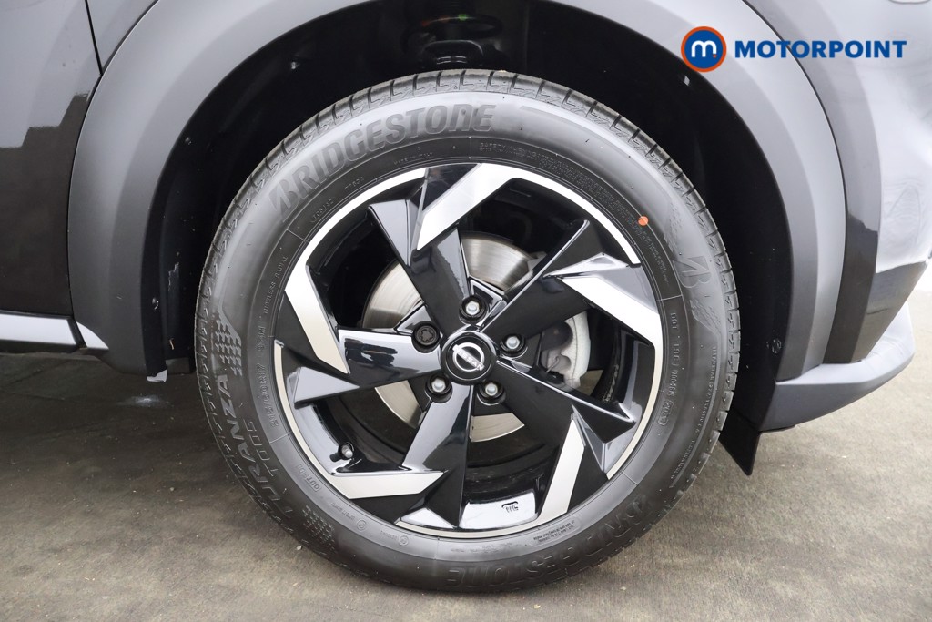 Nissan Juke N-Connecta Automatic Petrol SUV - Stock Number (1565009) - 16th supplementary image