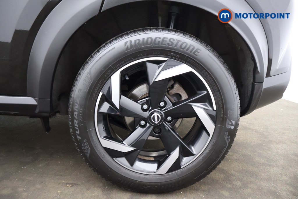Nissan Juke N-Connecta Automatic Petrol SUV - Stock Number (1565009) - 18th supplementary image