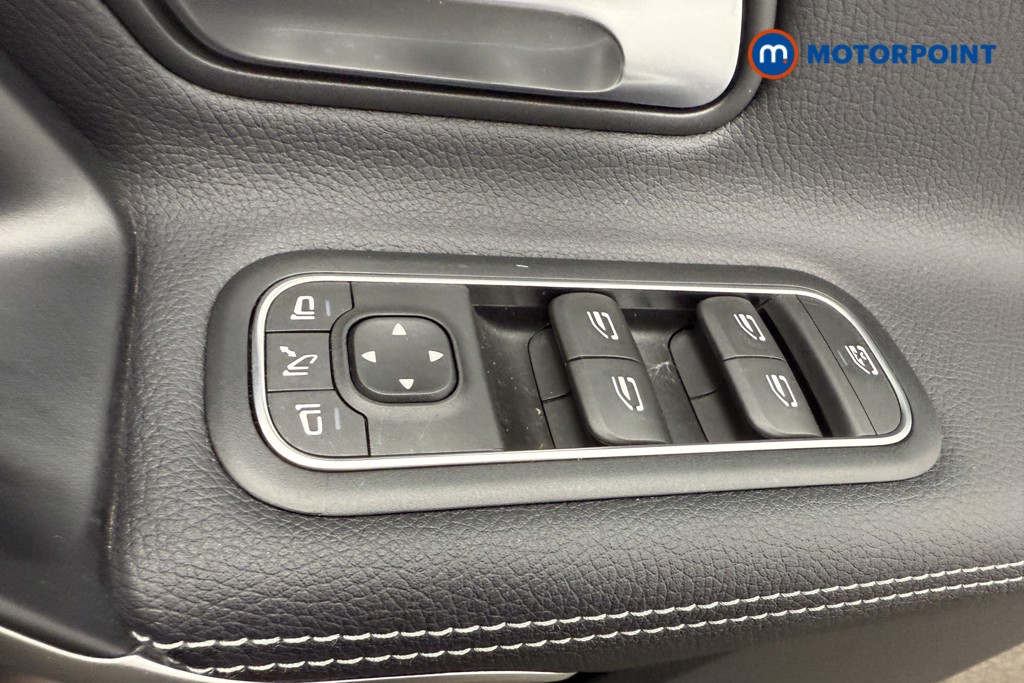 Mercedes-Benz CLA Amg Line Automatic Petrol Coupe - Stock Number (1565661) - 14th supplementary image