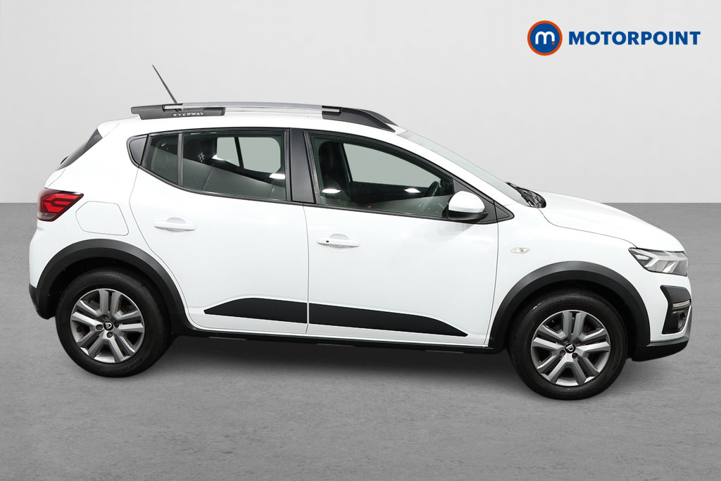 Dacia Sandero Stepway Comfort Manual Petrol Hatchback - Stock Number (1566370) - Drivers side