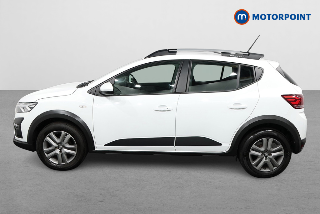 Dacia Sandero Stepway Comfort Manual Petrol Hatchback - Stock Number (1566370) - Passenger side