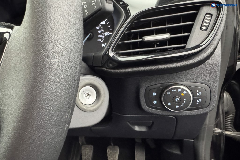 Ford Fiesta Trend Manual Petrol Hatchback - Stock Number (1566406) - 19th supplementary image