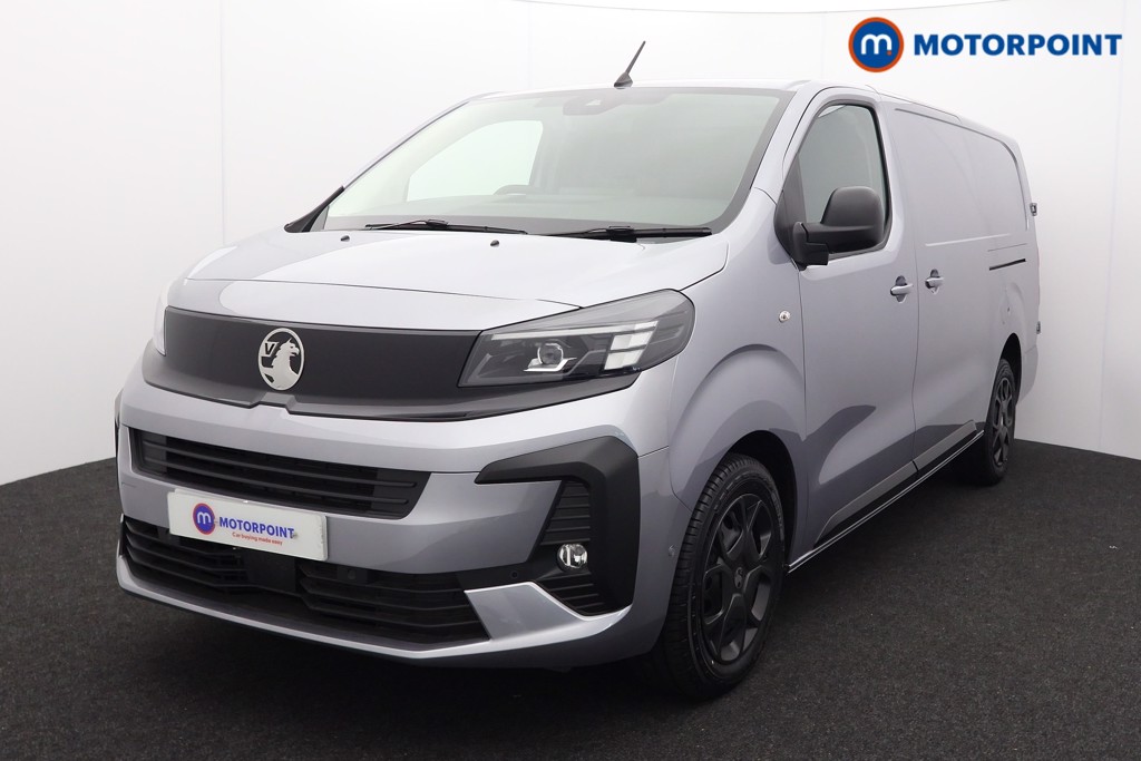 Vauxhall Vivaro PRO Manual Diesel Panel Van - Stock Number (1567180) - Passenger side front corner
