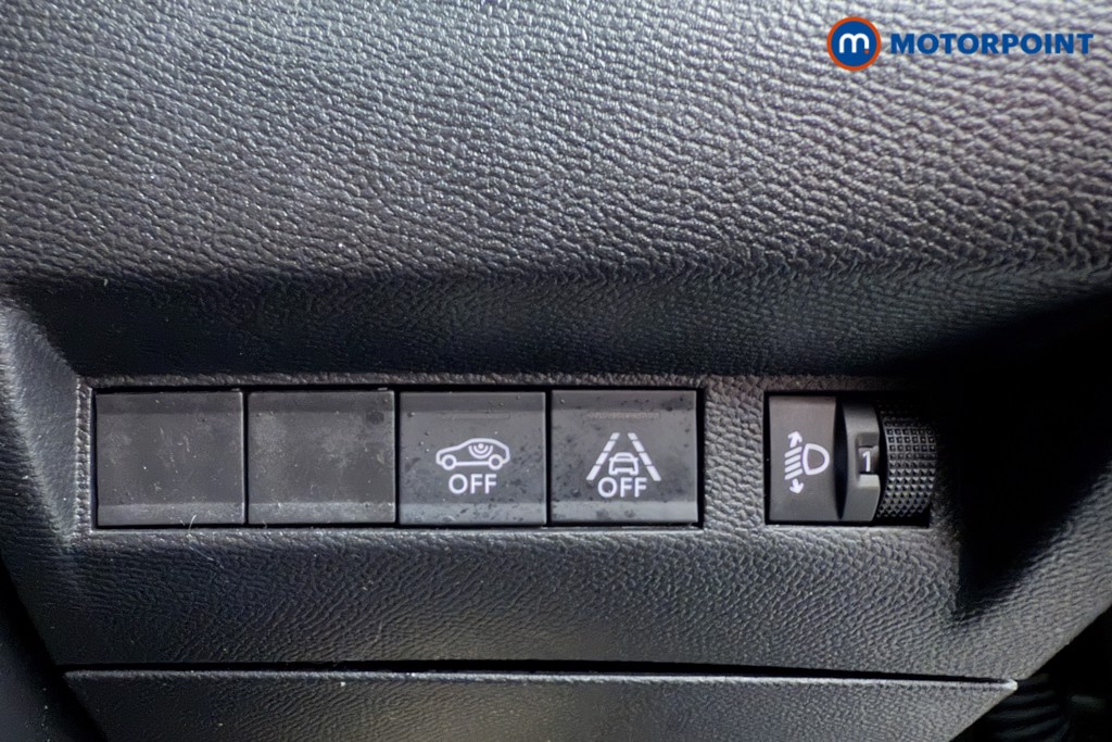 Peugeot 208 Allure Premium Automatic Electric Hatchback - Stock Number (1568428) - 17th supplementary image