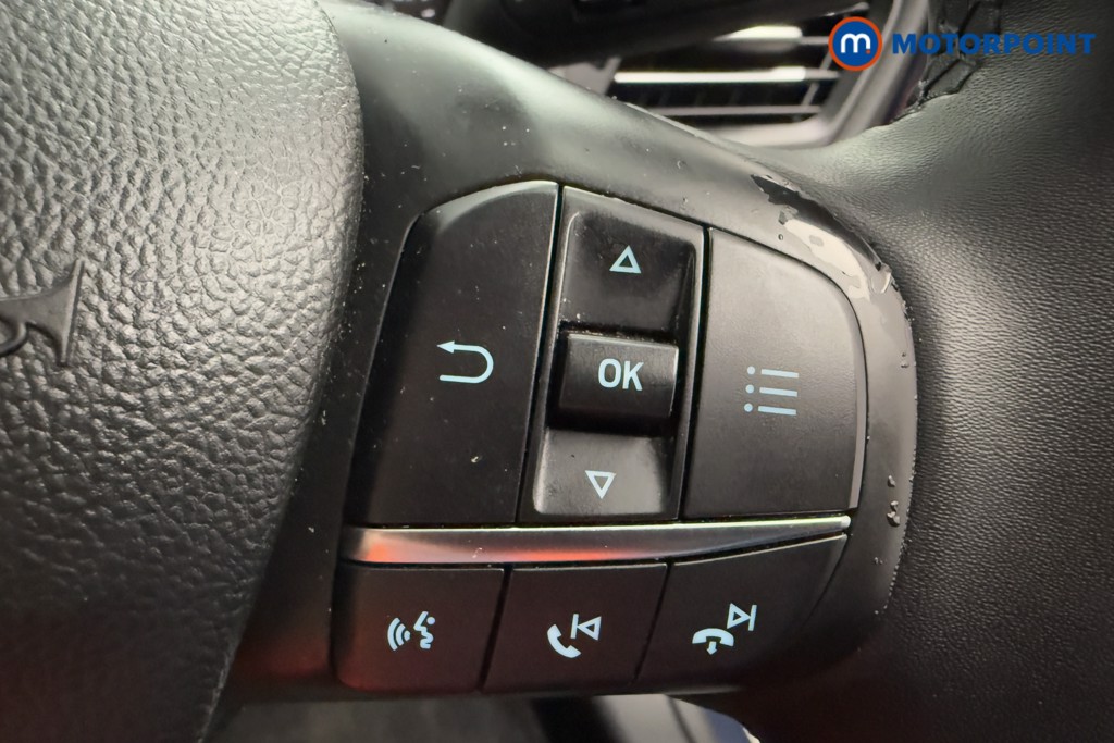 Ford Focus Active Manual Petrol Hatchback - Stock Number (1568616) - 5th supplementary image