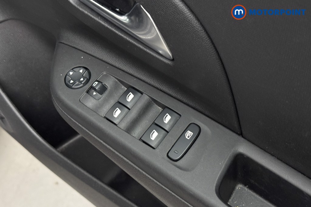 Vauxhall Corsa Se Nav Automatic Electric Hatchback - Stock Number (1569462) - 14th supplementary image