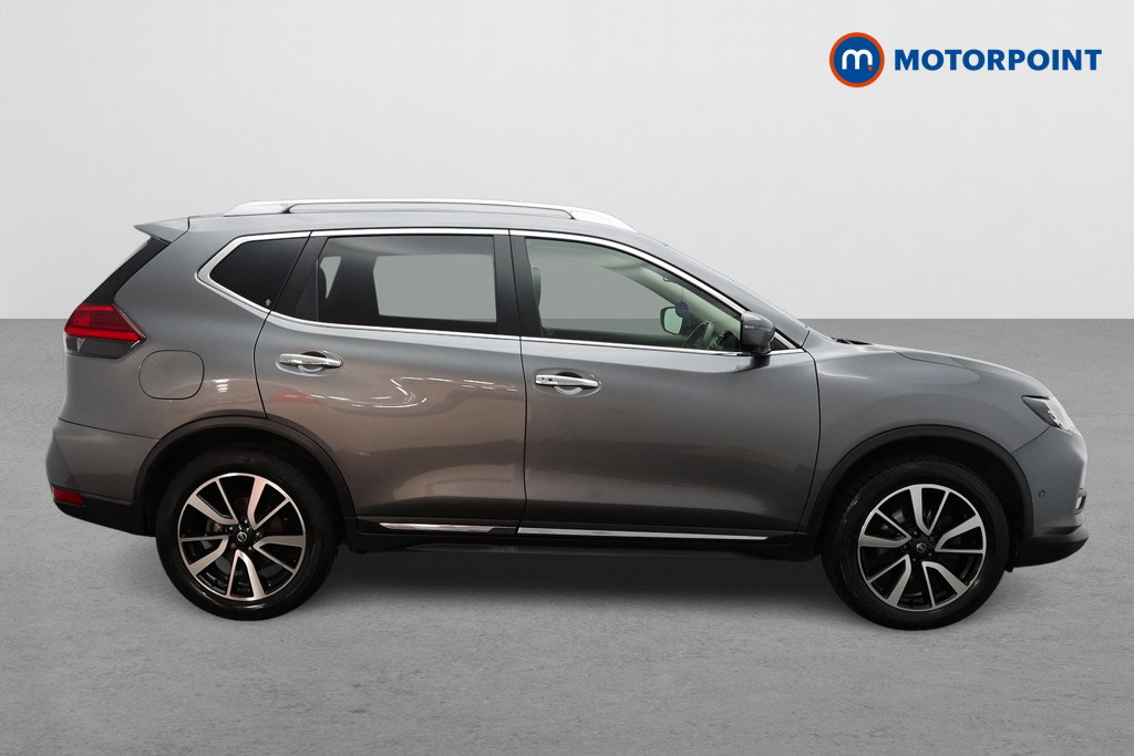 Nissan X-Trail Tekna Manual Diesel SUV - Stock Number (1569540) - Drivers side