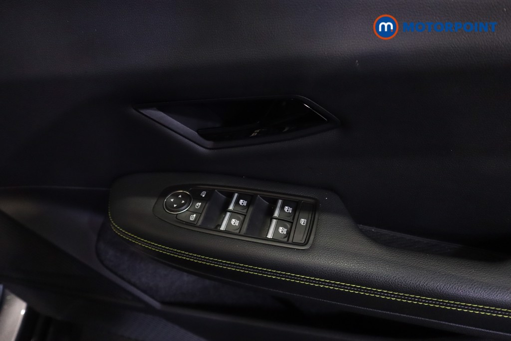 Renault Megane E-Tech Iconic Automatic Electric Hatchback - Stock Number (1569675) - 8th supplementary image