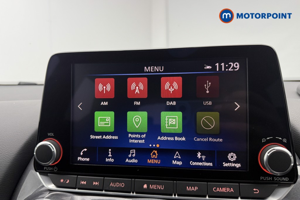 Nissan Juke N-Connecta Automatic Petrol SUV - Stock Number (1569822) - 7th supplementary image
