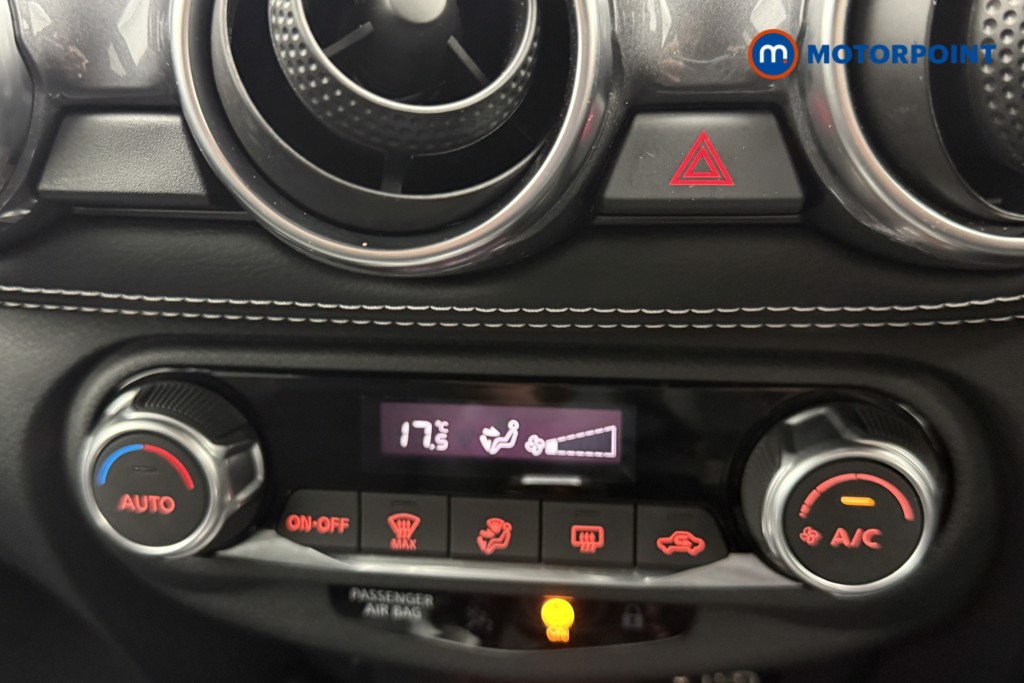Nissan Juke N-Connecta Automatic Petrol SUV - Stock Number (1569822) - 10th supplementary image