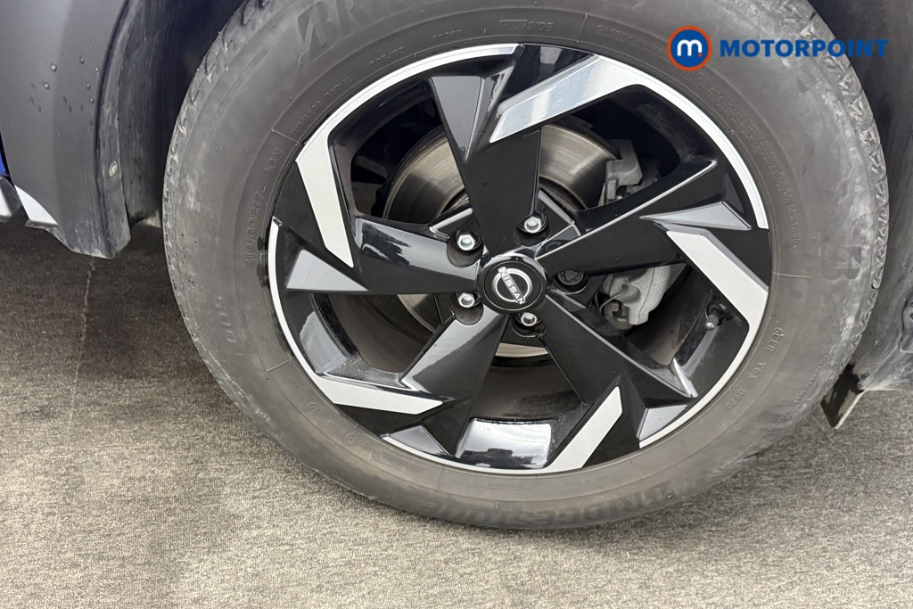 Nissan Juke N-Connecta Automatic Petrol SUV - Stock Number (1569822) - 19th supplementary image