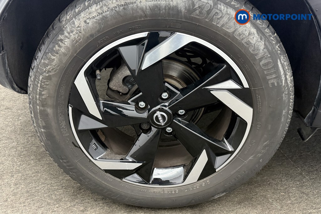 Nissan Juke N-Connecta Automatic Petrol SUV - Stock Number (1569822) - 20th supplementary image